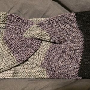 Chic Twisted Knit Headband in Black and Purple